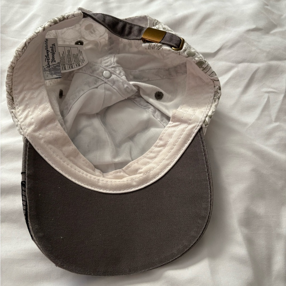 Disney Mickey Mouse Hat - Black and White - Picture 3 of 4